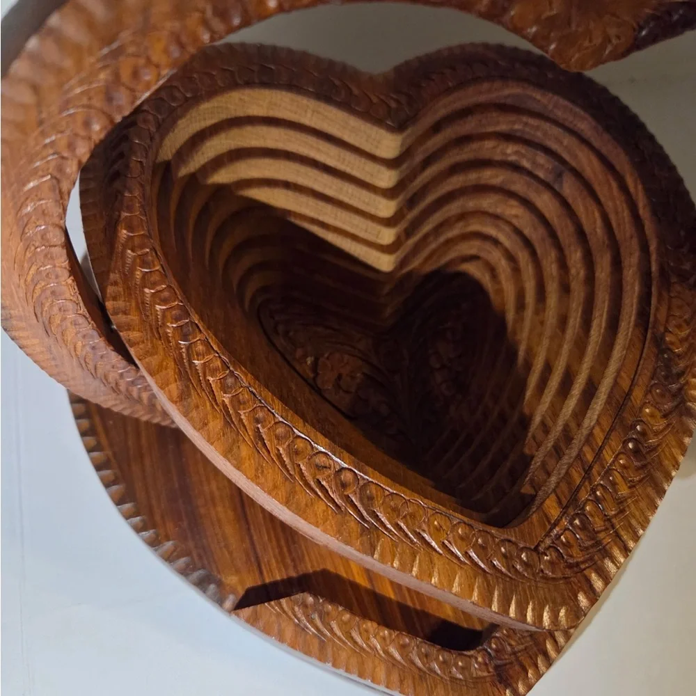 Collapsible Wooden Heart Basket Decor Spring